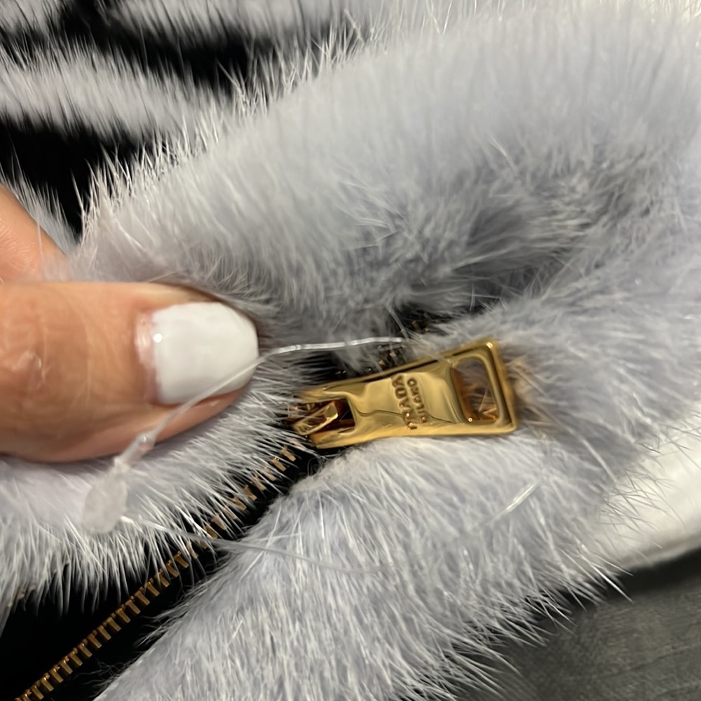 New Prada Mink Fur Pochette Clutch - Picture 4 of 9